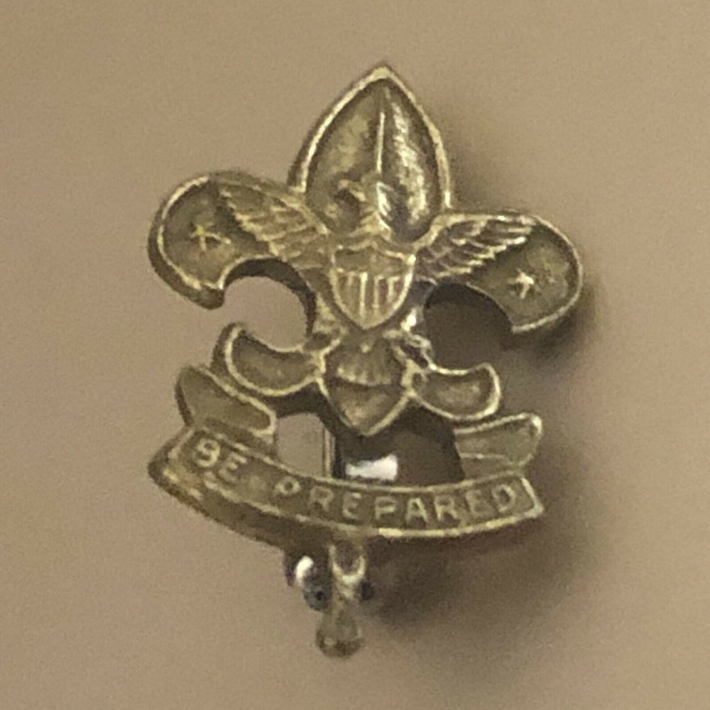 Vintage Boy Scouts Of America Gold Fleur De Lis With Eagle Pin Be Prepared